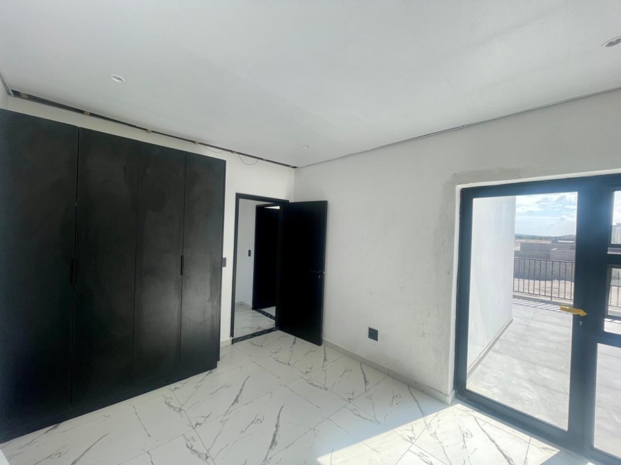 4 Bedroom Property for Sale in Sandown Western Cape